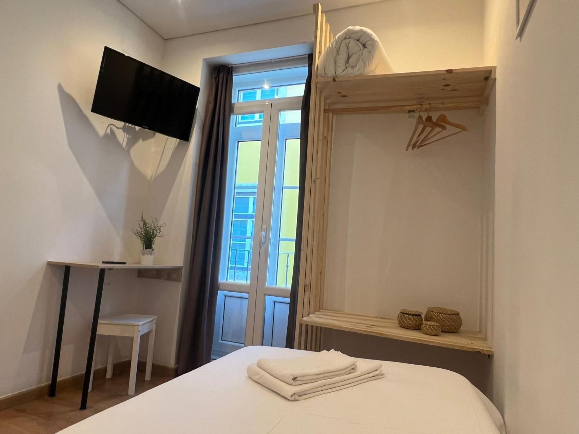 Bairro Alto Hostel リスボン エクステリア 写真