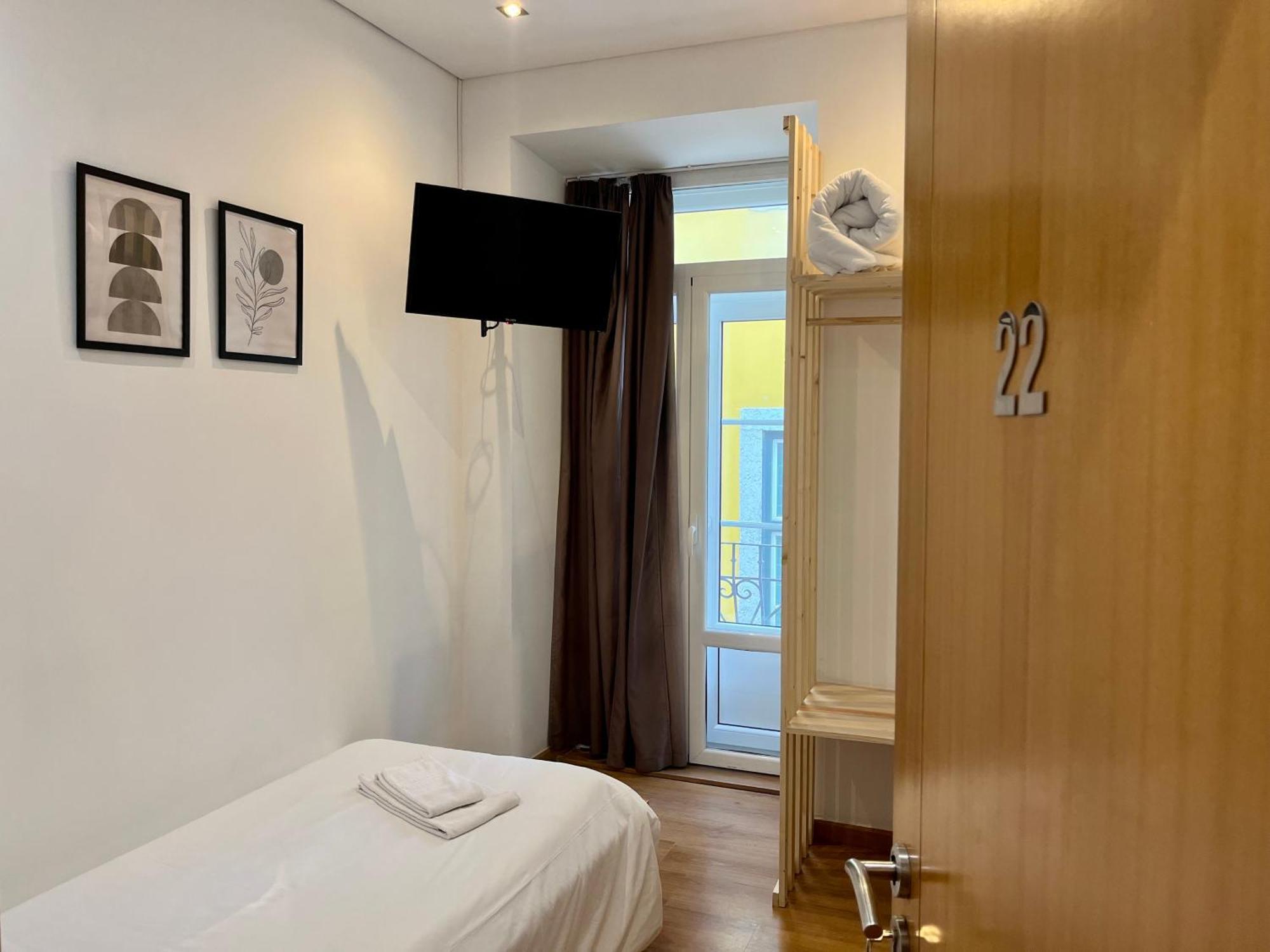 Bairro Alto Hostel リスボン エクステリア 写真